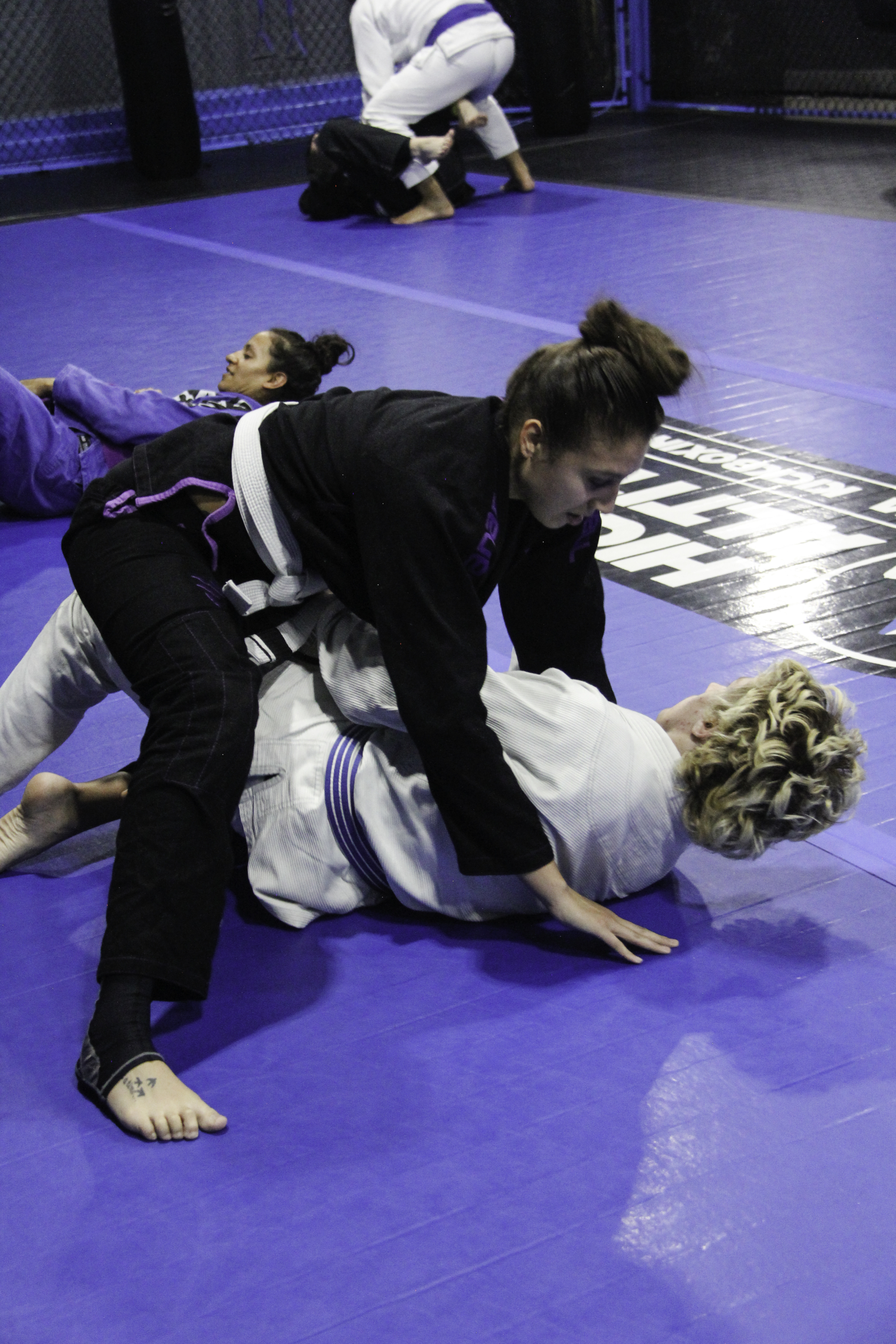 How Brazilian Jiu-Jitsu can help you live a better life? Champs MMA